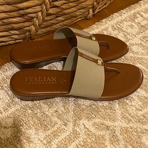 Genuine Leather Brown Strap between toes sandals. Size 10.